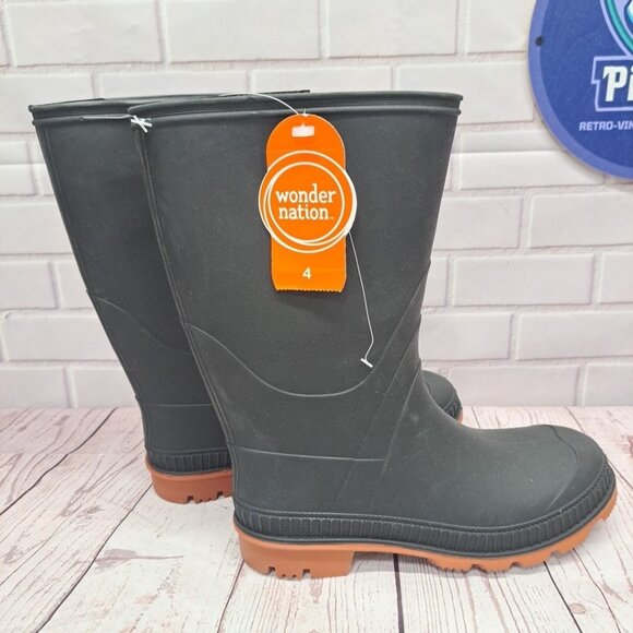 Wonder Nation Youth Boys Black TPE Rubber Lined Slip-on Chore Rain Boots: 4 - Picture 1 of 6